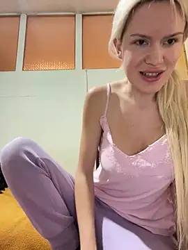 Snapshot of Keylili chatting on 21, 3, 2025 Keylili online show from 21, 3, 2025