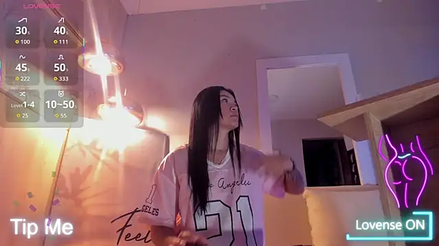 bonie lov online show from 1, 12, 2025