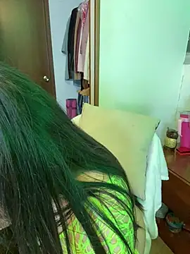 KateLatorre online show from 15, 3, 2025