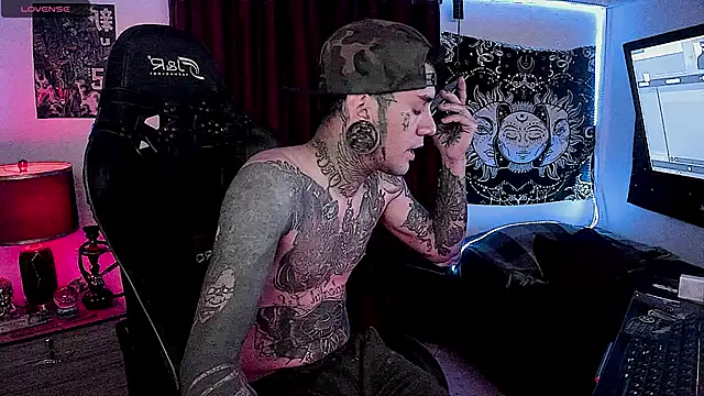 Snapshot of josh__ackerman chatting on 27, 12, 2024 josh ackerman online show from 27, 12, 2024