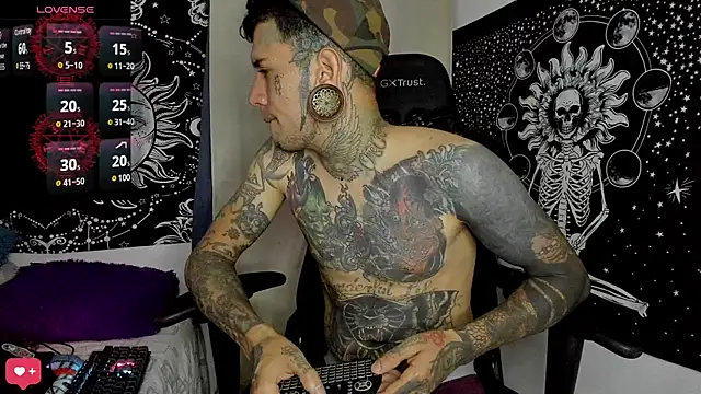 Snapshot of josh__ackerman chatting on 16, 1, 2025 josh ackerman online show from 16, 1, 2025