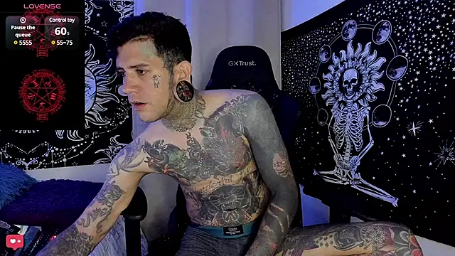 Snapshot of josh__ackerman chatting on 21, 1, 2025 josh ackerman online show from 21, 1, 2025