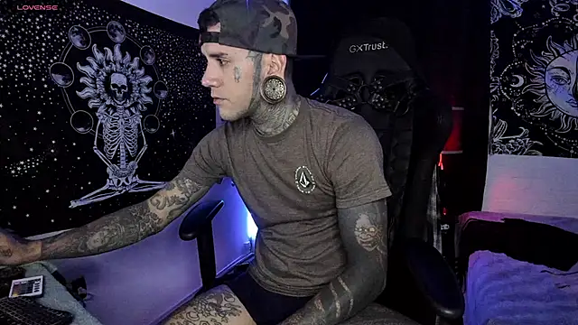 Snapshot of josh__ackerman chatting on 6, 3, 2025 josh ackerman online show from 6, 3, 2025