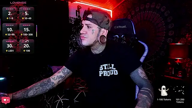 Snapshot of josh__ackerman chatting on 11, 9, 2025 josh ackerman online show from 11, 9, 2025