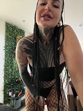 InkedBiitch online show from 18, 3, 2026