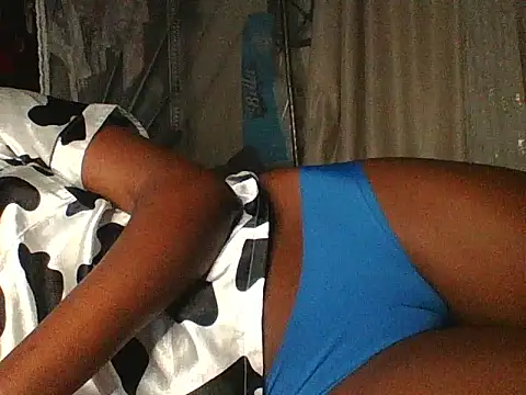 Snapshot of FatAss_baby chatting on 16, 9, 2025 FatAss baby online show from 16, 9, 2025