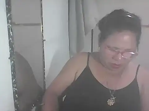 hotwet mama4uxx online show from 30, 1, 2025