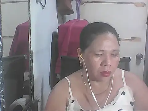 Snapshot of hotwet_mama4uxx chatting on 9, 1, 2026 hotwet mama4uxx online show from 9, 1, 2026