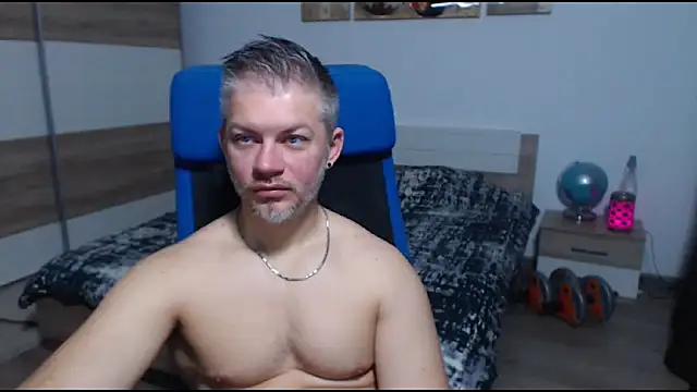 RobbyShawz online show from 8, 11, 2025