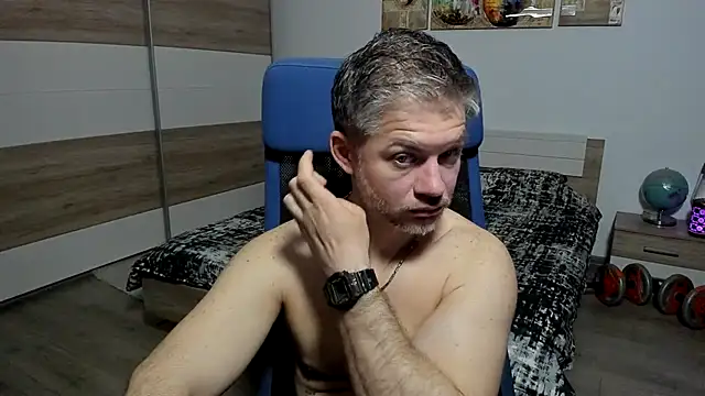 Snapshot of RobbyShawz chatting on 24, 4, 2026 RobbyShawz online show from 24, 4, 2026