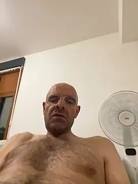 Snapshot of slim1976006 chatting on 23, 7, 2026 slim1976006 online show from 23, 7, 2026
