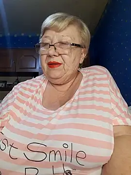 Snapshot of Lena_Gaby chatting on 13, 10, 2025 Lena Gaby online show from 13, 10, 2025
