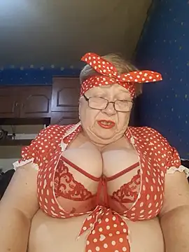 Snapshot of Lena_Gaby chatting on 12, 5, 2026 Lena Gaby online show from 12, 5, 2026