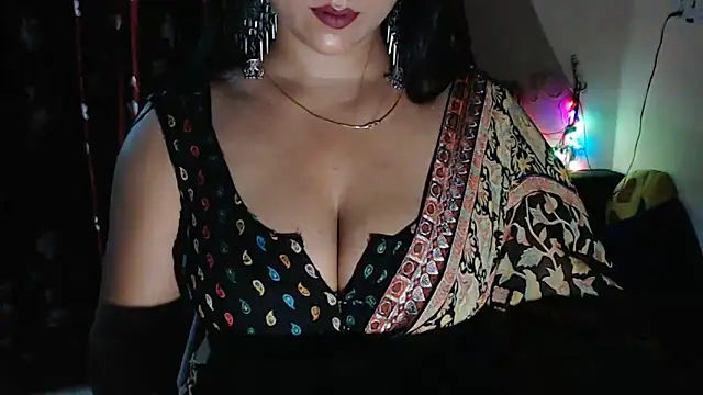 Naiaa-mylove online show from 16, 4, 2026