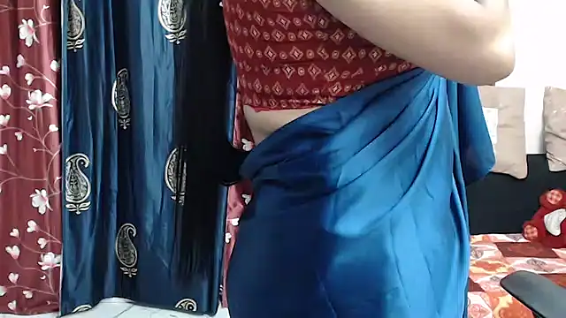 Snapshot of Naiaa-mylove chatting on 12, 7, 2026 Naiaa-mylove online show from 12, 7, 2026