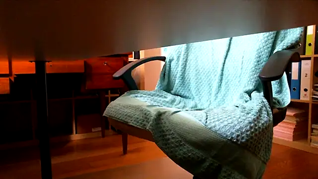 leccaleccafiga online show from 4, 4, 2026