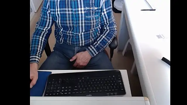 dutchpornking online show from 23, 2, 2025