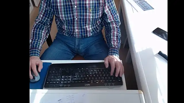 dutchpornking online show from 6, 3, 2025