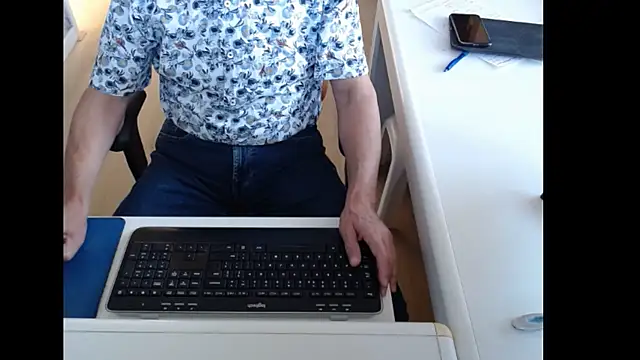 dutchpornking online show from 28, 9, 2025