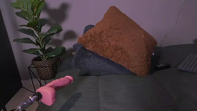 HannahEvanss online show from 29, 11, 2025