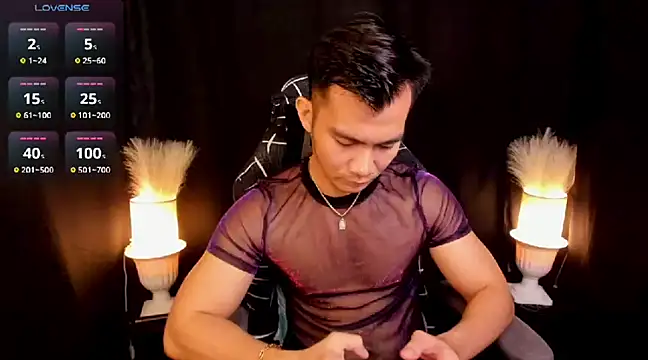 Snapshot of 000batman000 chatting on 27, 2, 2025 000batman000 online show from 27, 2, 2025