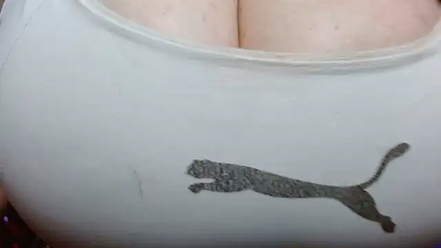 AnnyelinnaLove online show from 15, 1, 2025