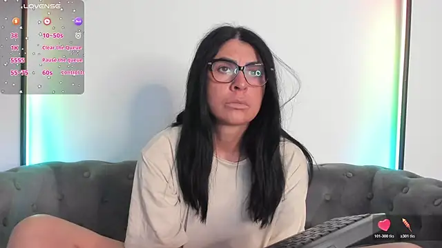 Snapshot of BiancaCruzzz chatting on 6, 5, 2026 BiancaCruzzz online show from 6, 5, 2026