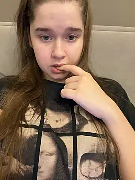 Snapshot of HornyGirlH chatting on 9, 7, 2026 HornyGirlH online show from 9, 7, 2026