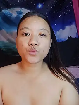 Snapshot of Urchanel chatting on 11, 7, 2026 Urchanel online show from 11, 7, 2026
