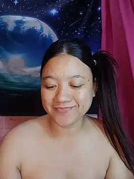 Snapshot of Urchanel chatting on 18, 7, 2026 Urchanel online show from 18, 7, 2026