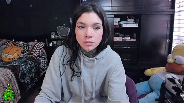 Lilmarieee online show from 27, 12, 2024