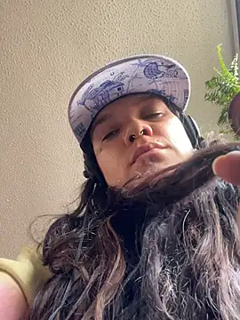 Lilmarieee online show from 4, 2, 2025