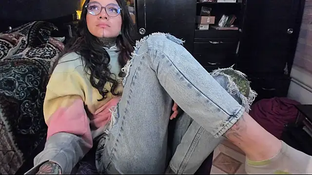 Lilmarieee online show from 19, 2, 2025