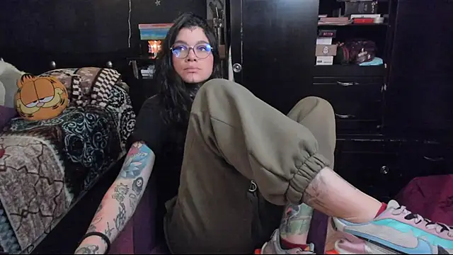 Lilmarieee online show from 20, 3, 2025