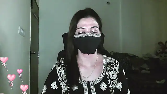 Snapshot of Cute_Sonii chatting on 25, 4, 2026 Cute Sonii online show from 25, 4, 2026