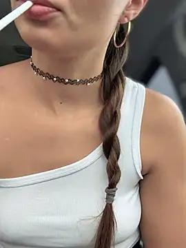 YOUR-KARINA online show from 3, 3, 2025