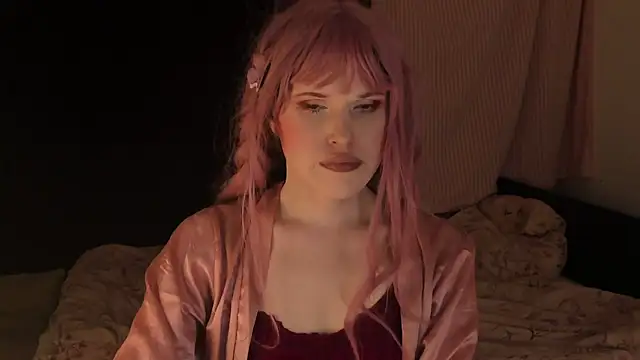 Snapshot of EffieMinki chatting on 6, 1, 2025 EffieMinki online show from 6, 1, 2025