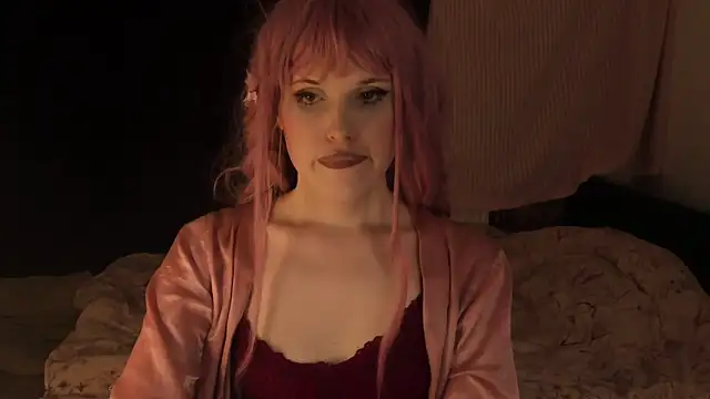 Snapshot of EffieMinki chatting on 10, 1, 2025 EffieMinki online show from 10, 1, 2025