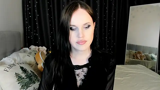 Snapshot of EffieMinki chatting on 14, 1, 2026 EffieMinki online show from 14, 1, 2026