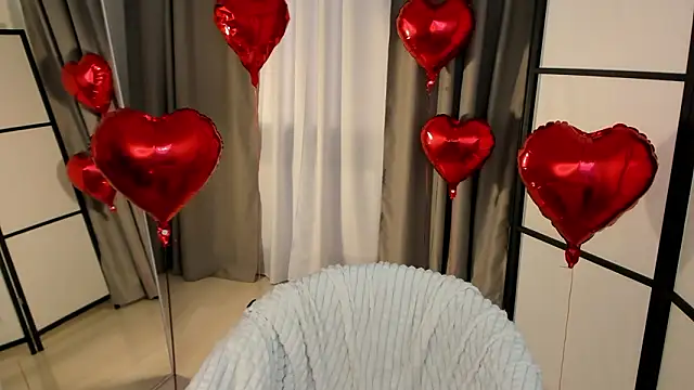 Snapshot of EffieMinki chatting on 12, 2, 2026 EffieMinki online show from 12, 2, 2026