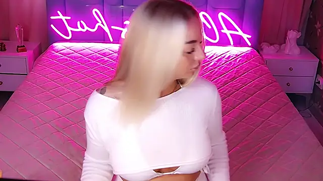 AllwaysHotJ online show from 3, 2, 2026