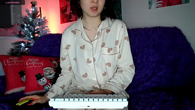 Lili asian online show from 4, 1, 2025