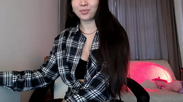 Lili asian online show from 30, 10, 2025