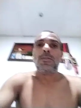 Snapshot of Henrifalcao chatting on 17, 10, 2025 Henrifalcao online show from 17, 10, 2025