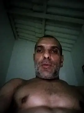 Snapshot of Henrifalcao chatting on 30, 10, 2025 Henrifalcao online show from 30, 10, 2025