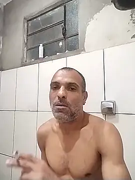 Snapshot of Henrifalcao chatting on 2, 11, 2025 Henrifalcao online show from 2, 11, 2025