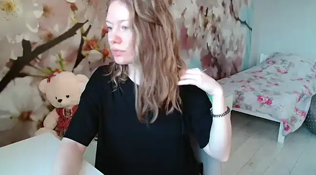 ConnieDaw online show from 8, 1, 2025