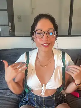 Snapshot of Lauyako chatting on 26, 6, 2026 Lauyako online show from 26, 6, 2026