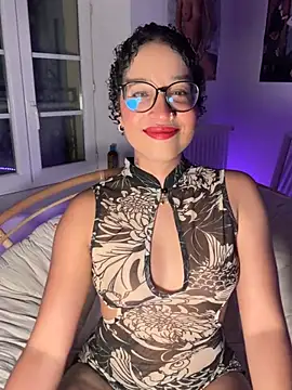 Snapshot of Lauyako chatting on 6, 7, 2026 Lauyako online show from 6, 7, 2026