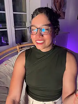 Snapshot of Lauyako chatting on 20, 7, 2026 Lauyako online show from 20, 7, 2026